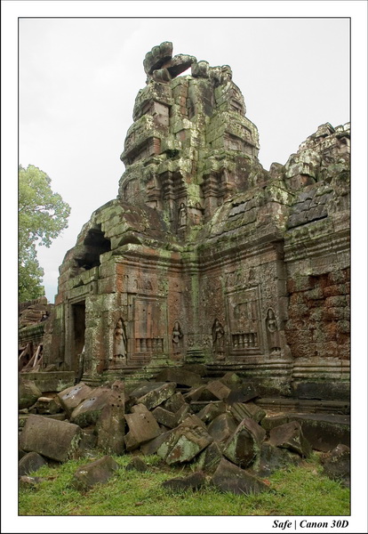 2006 - 07 - Temple angkor - Ta Som 11